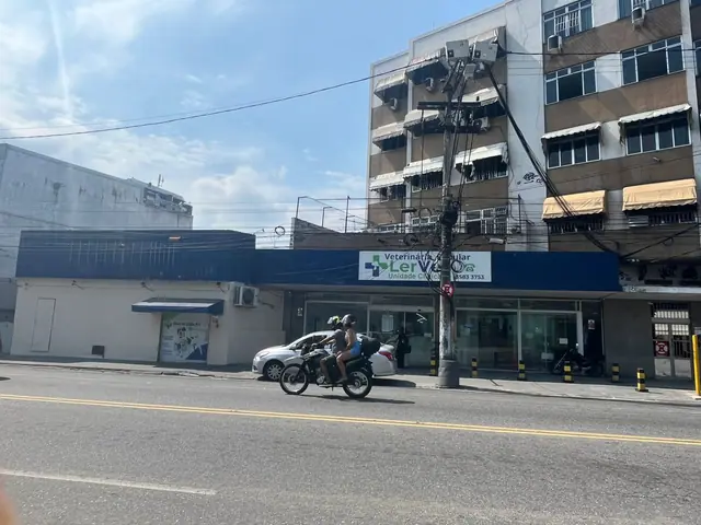 Fachada da LerVet vista da rua